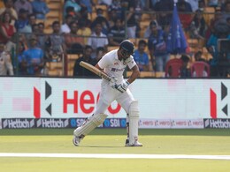 Ranji Trophy: 'उनके करियर को बचाने के लिए' हनुमा विहारी से छीनी गई कप्तानी? रिपोर्ट में हुआ बड़ा दावा Ranji Trophy: 'उनके करियर को बचाने के लिए' हनुमा विहारी से छीनी गई कप्तानी? रिपोर्ट में हुआ बड़ा दावा
