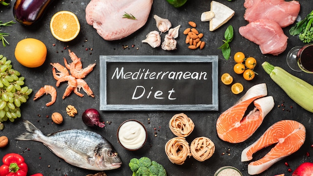 Meditterranean diet works by swapping pro-inflammatory foods for whole, nutrient-dense ingredients