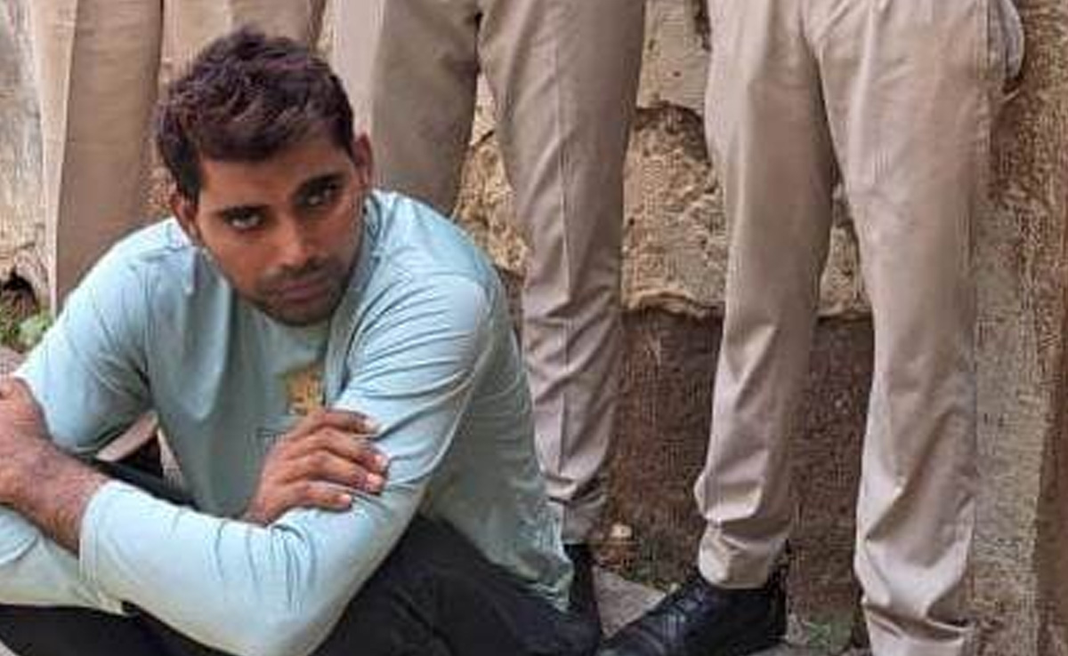 साइबर ठगी के मामले में भरतपुर पुलिस ने ब्लू डार्ट कूरियर के डिलीवरी बॉय को किया गिरफ्तार