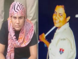 पुलिस की वर्दी पहन  'ड्रग तस्करी' करती थी युवती, पुलिस की स्पेशल टीम ने किया गिरफ्तार पुलिस की वर्दी पहन  'ड्रग तस्करी' करती थी युवती, पुलिस की स्पेशल टीम ने किया गिरफ्तार