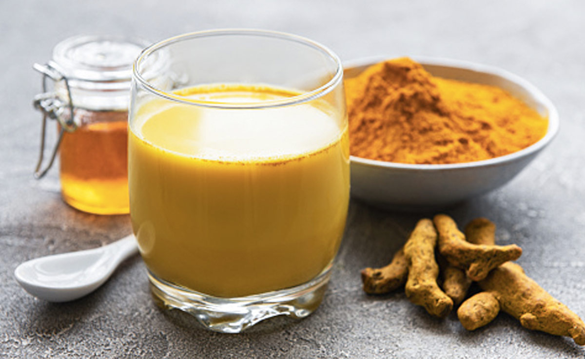 Turmeric helps reduce gut inflammation and supports the growth of beneficial gut bacteria