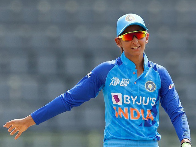 'हरकतें बर्दाश्त से बाहर.. BCCI करे कार्रवाई..' हरमनप्रीत कौर पर भड़के पूर्व वर्ल्ड चैंपियन