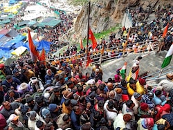 Amarnath Yatra Resumes After Day-Long Suspension