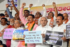Congress, BJP Face-Off In Karnataka Assembly Congress, BJP Face-Off In Karnataka Assembly