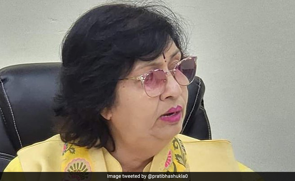 "If You Stop Eating Tomatoes, Prices Will Come Down": UP Minister