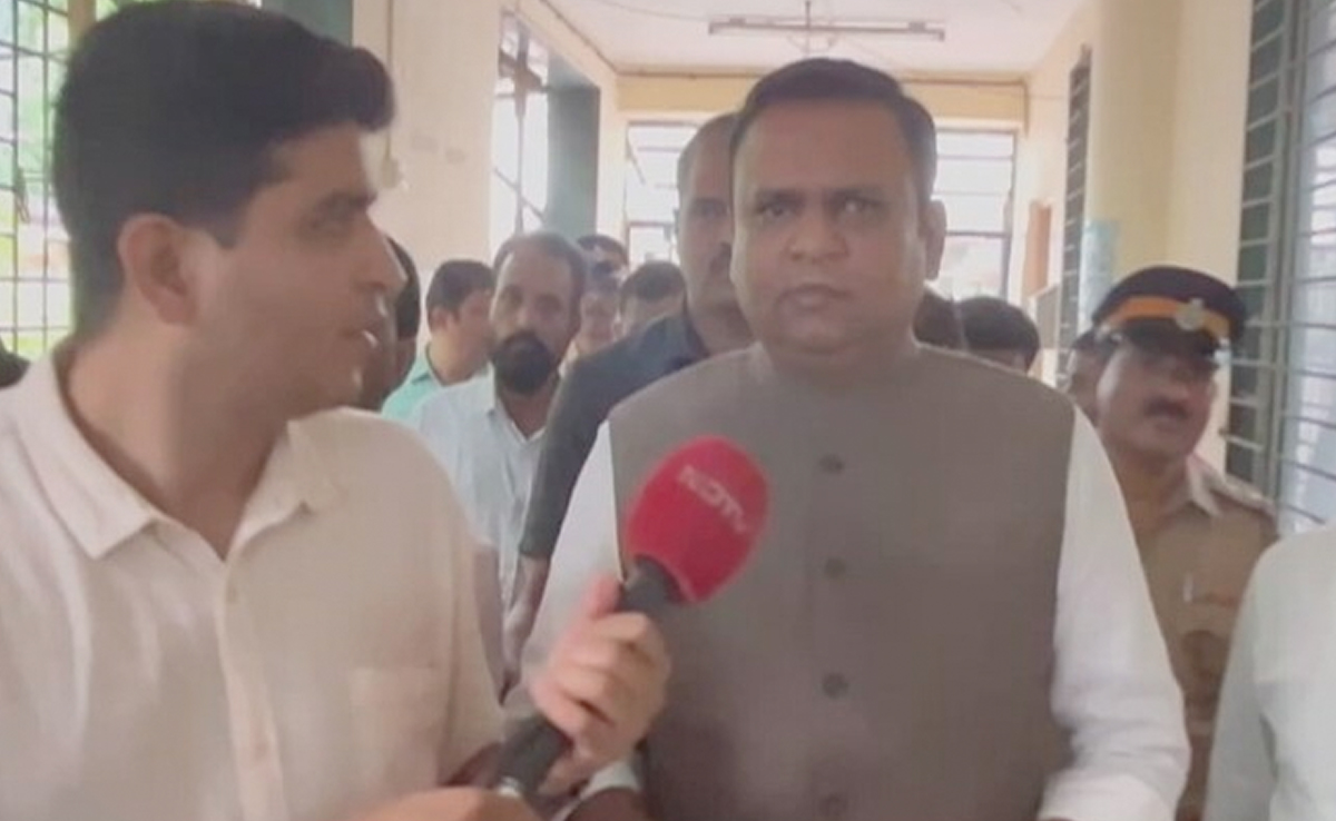 In Sena vs Sena, Supreme Court's Final Chance To Maharashtra Speaker