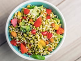 5 Protein-Packed Moong Dal Recipes To Fuel Your Weight Loss Diet