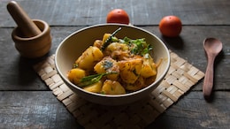Sawan Somvar Vrat Special Aloo Chaat: How To Make This Fasting Favourite At Home