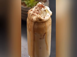 बाजार वाली कॉफी भी हो जाएगी फेल, जब इस यूनीक तरीके से घर पर बनाएंगे चिल्ड Cold Coffee, जानें Recipe बाजार वाली कॉफी भी हो जाएगी फेल, जब इस यूनीक तरीके से घर पर बनाएंगे चिल्ड Cold Coffee, जानें Recipe