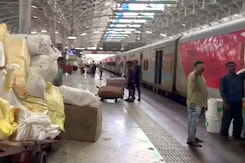 4 Shot Dead By Railway Protection Force Constable On Jaipur-Mumbai Train 4 Shot Dead By Railway Protection Force Constable On Jaipur-Mumbai Train