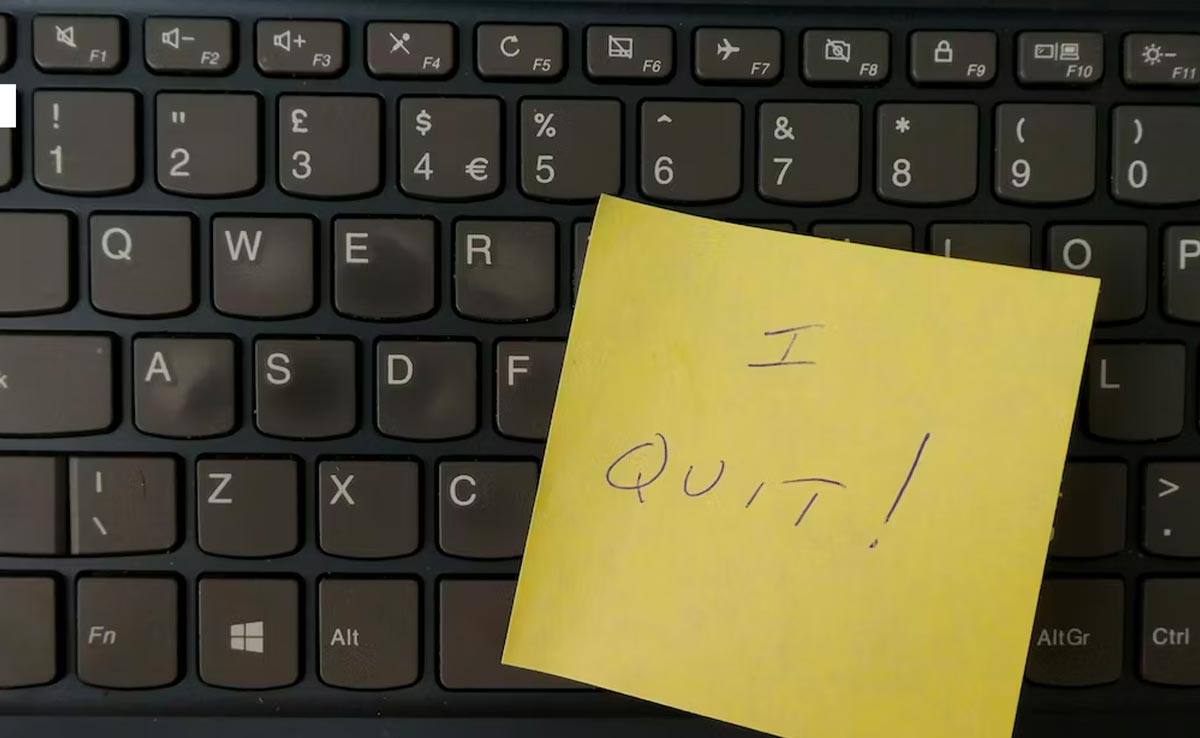 After Quiet Quitting, "Loud Quitting" Is The New Workplace Trend