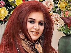 मानसून में बाल चिपचिपे क्यों हो जाते हैं? शहनाज हुसैन ने बताए शाइनी बाल पाने ट‍िप्‍स