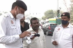 Unpaid Fines Piling Up As Delhi Traffic Offenders Evade Violation Tickets Unpaid Fines Piling Up As Delhi Traffic Offenders Evade Violation Tickets