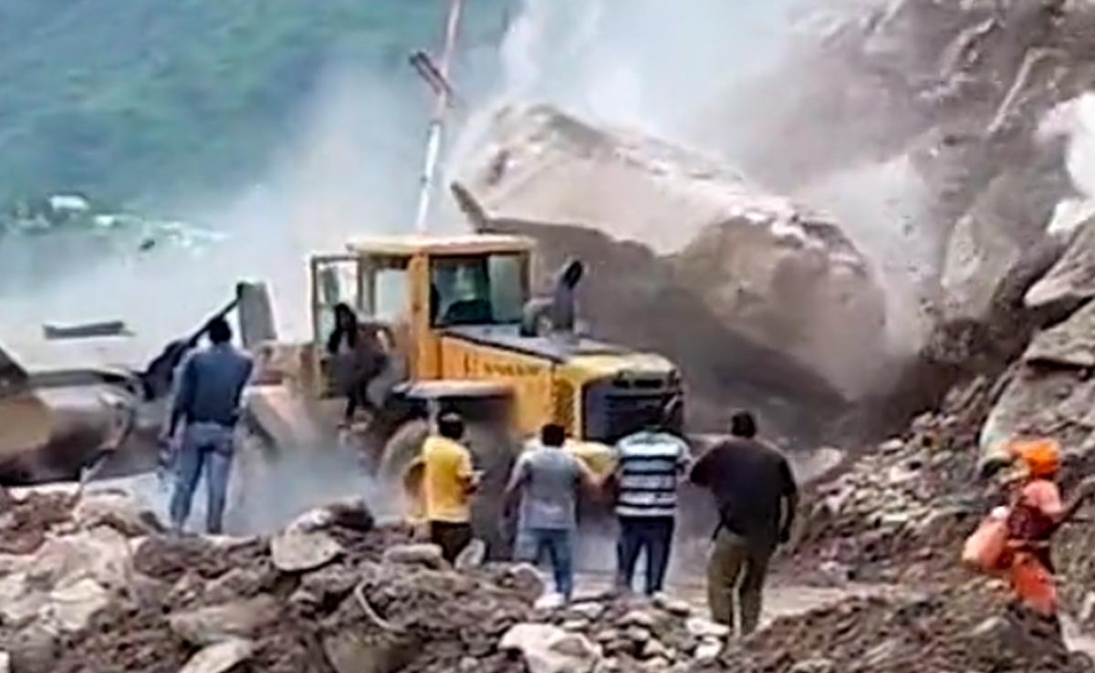 Video: Boulders Rain Down, Crush Excavator On Himachal's Kullu Highway