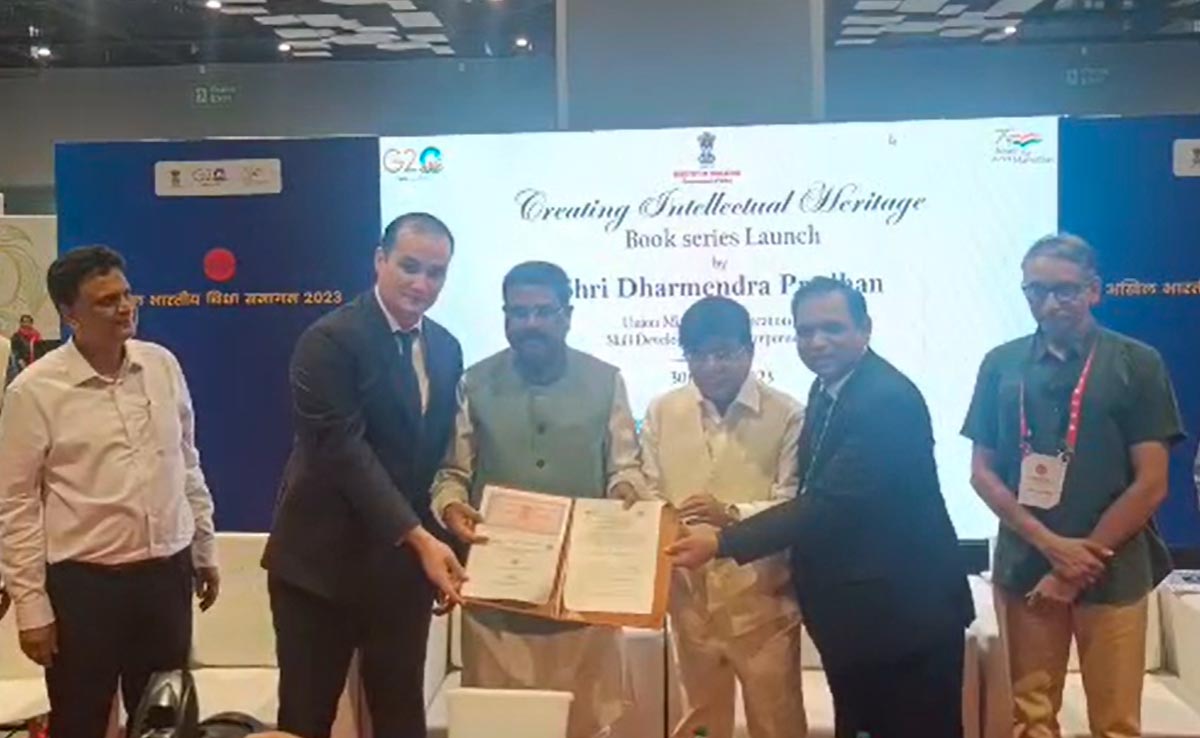 गुरू घासीदास यूनिवर्सिटी और कजाकिस्तान के विश्वविद्यालय के बीच एमओयू, शिक्षा और शोध का प्रसार होगा