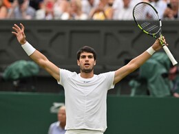 "Just Like...Roger Federer": Sachin Tendulkar's Million Dollar Tweet As Carlos Alcaraz Beats Novak Djokovic In Wimbledon Final
