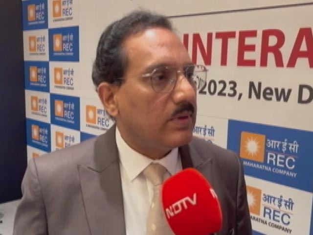 आरईसी का पहली तिमाही का शुद्ध लाभ 21 प्रतिशत बढ़ा