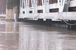 Watch: NDTV's Ground Report From Delhi's Yamuna River, Flowing At All-Time High Watch: NDTV's Ground Report From Delhi's Yamuna River, Flowing At All-Time High