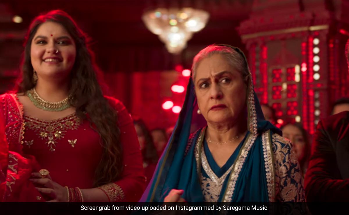 For Twitter, Jaya Bachchan's Expressions Eclipsed Everything Else In <i>Dhindora Baje Re</i>