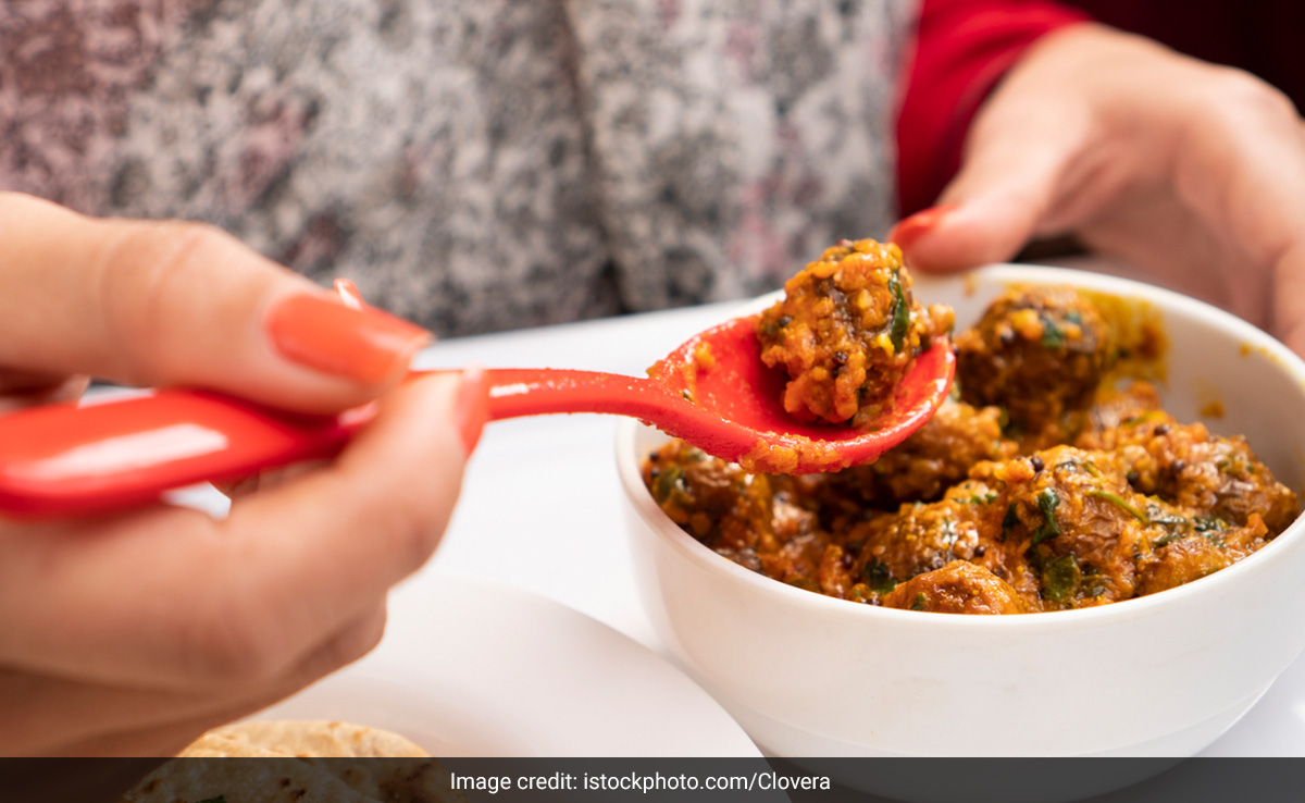 रात के खाने में की गईं ये 4 गलतियां ही बनती हैं वजन बढ़ने का कारण, जानिए कैसा नहीं होना चाहिए डिनर