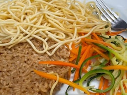 Tweet Claiming Bland Vegetarian Food Served By A Restaurant Goes Viral