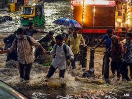 Hyderabad To See Heavy Rain For 4 Days, Work From Home Suggested Hyderabad To See Heavy Rain For 4 Days, Work From Home Suggested