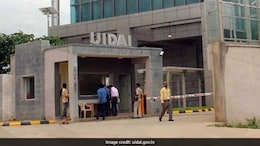 Poll Body, UIDAI To Hold Technical Consultations On Aadhaar-Voter ID Link