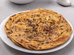 Crispy And Flavourful: Elevate Your Weekend With Indori Sev Paratha