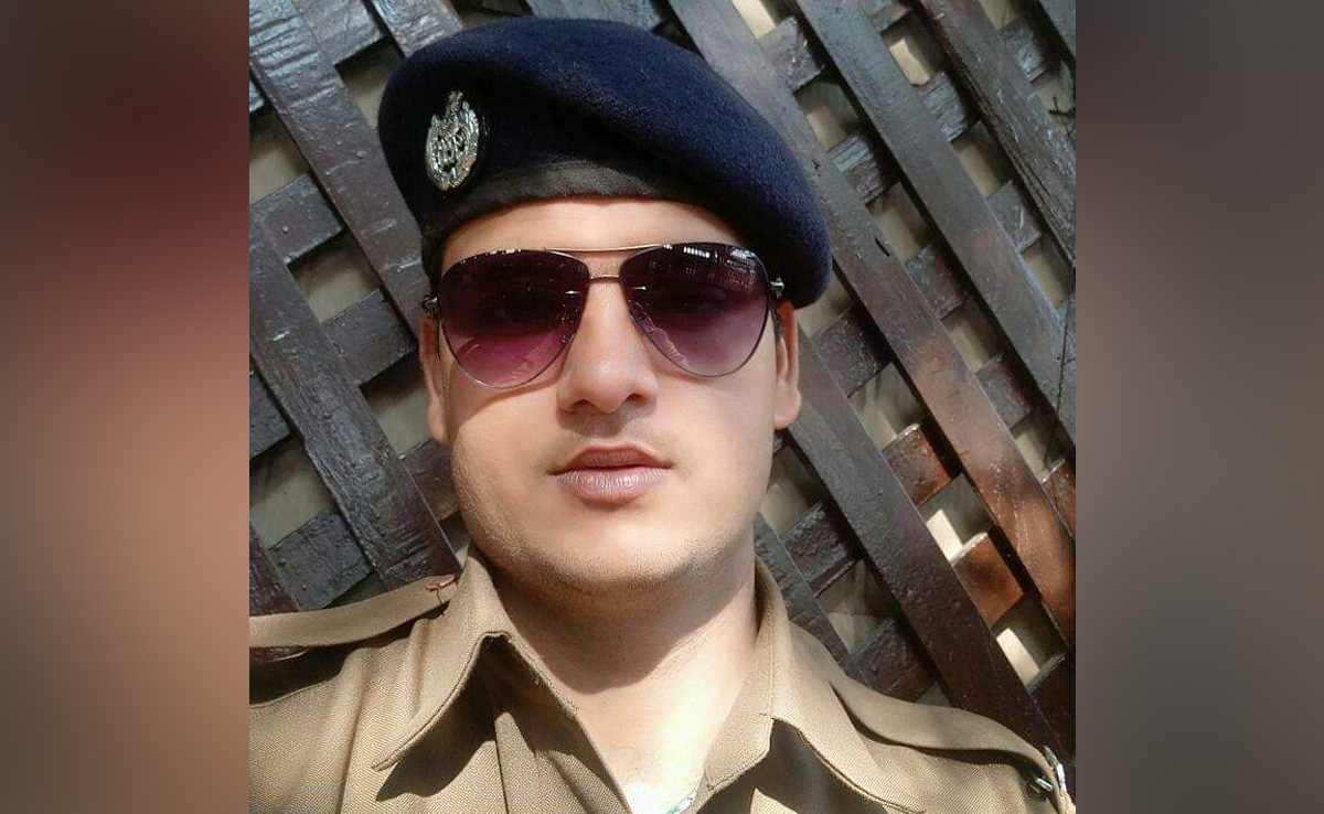 What Led To Railway Cop Shooting 4 Dead On Train? His Colleague's Account