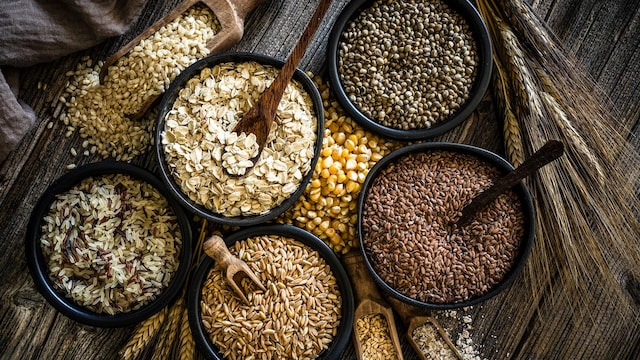 Lovneet Batra's tip - "Mix and match through the week for full-spectrum nutrition!"