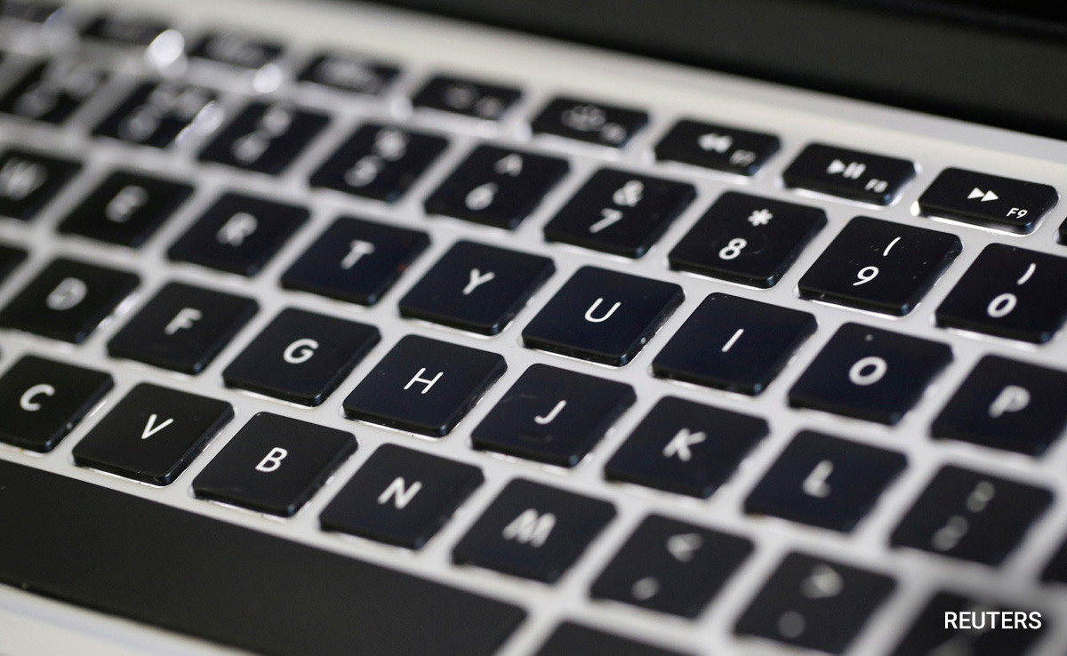 China Launches Its First Homegrown Open-Source Computer Operating System