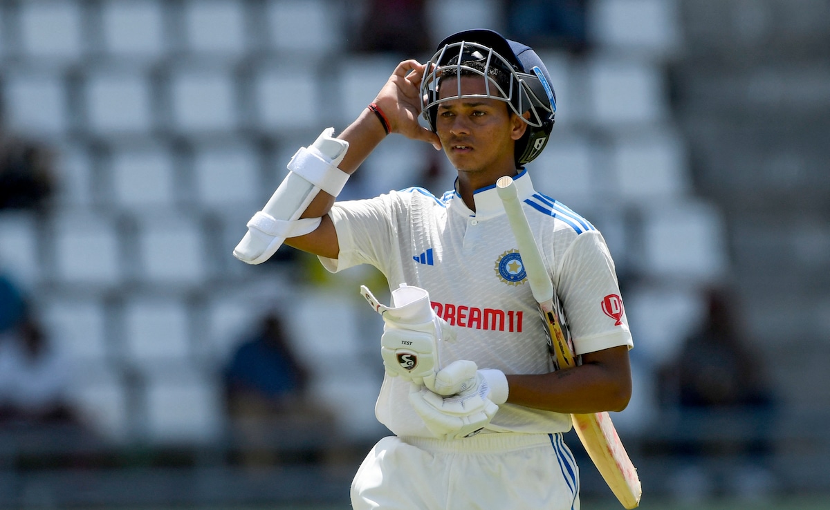 Rohit Sharma's Strategic Mentorship: The Impact on Yashasvi Jaiswal's Test Debut