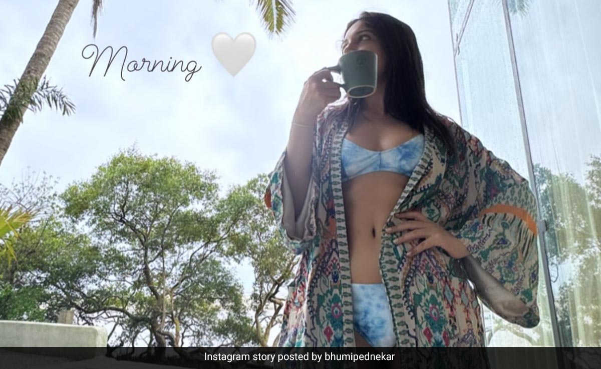 A Hot Cuppa And Mismatched Swimwear Are Bhumi Pednekar's Goa Morning Mandates