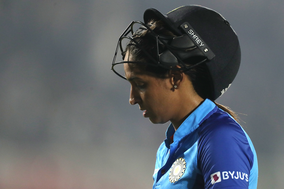भारतीय महिला टीम को एशियन गेम्स से पहले लगा बड़ा झटका, ICC ने कप्तान को किया 'बैन'