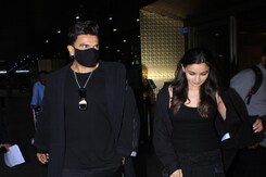 Keeping Up With Alia-Ranveer's Airport <i>Kahaani</i> Keeping Up With Alia-Ranveer's Airport <i>Kahaani</i>