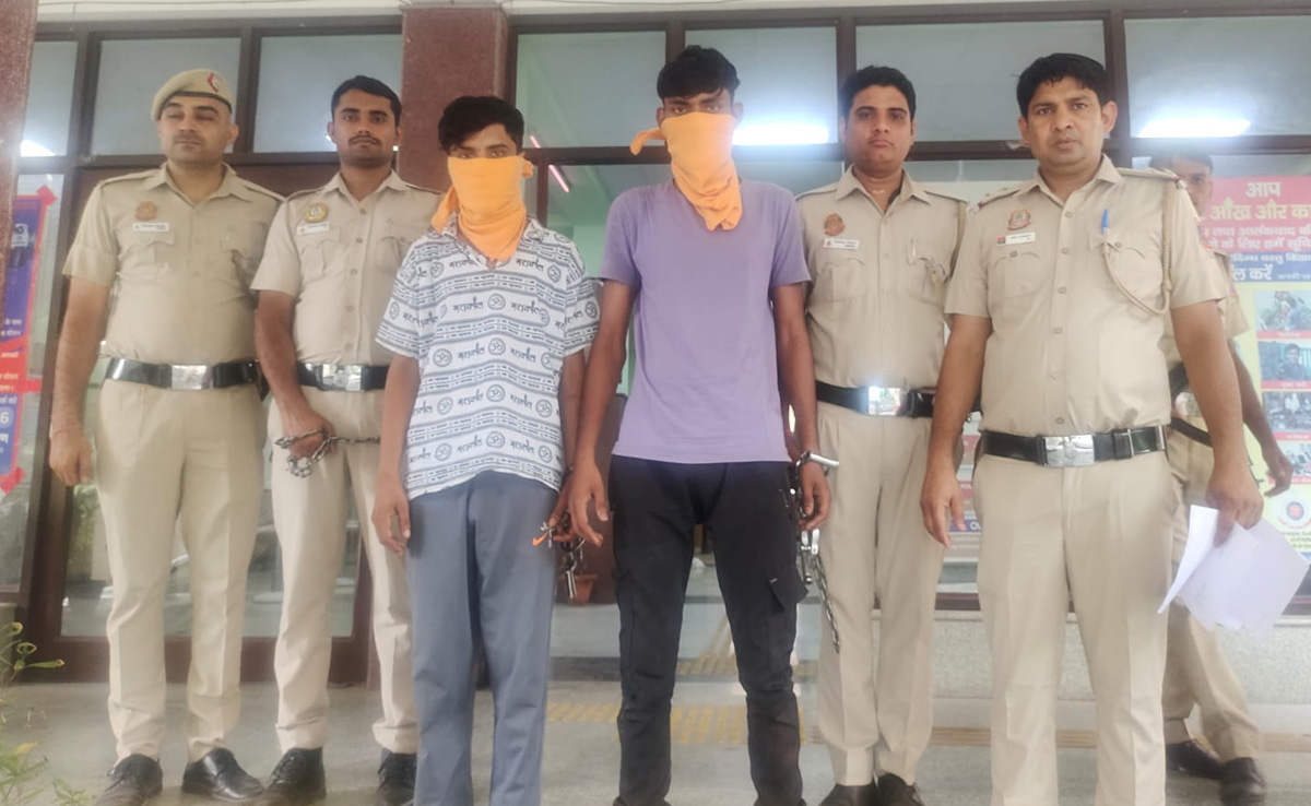 दिल्ली : दुश्मनी खत्म करने के बहाने बुलाकर युवक को चाकू से गोदा, मौत; दोनों आरोपी गिरफ्तार