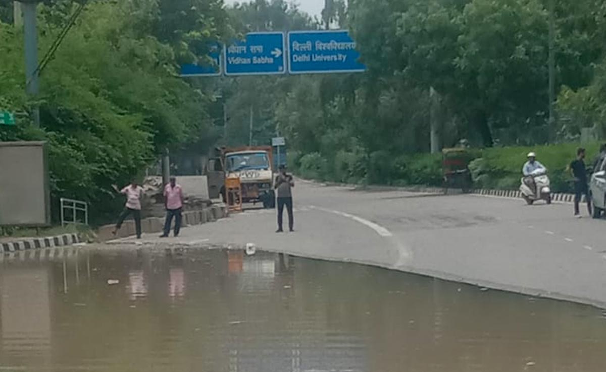 Floodwater Now 350 Metres Away From Arvind Kejriwal's Home