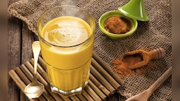 Triphala Powder Benefits: रात्री झोपण्यापूर्वी दुधात त्रिफळ चूर्ण मिक्स करुन प्या, 4 समस्यांपासून मिळेल सुटका