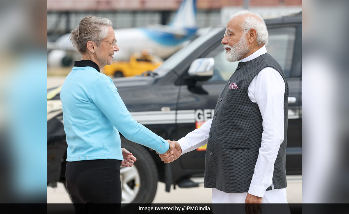 PM Modi Meets French Counterpart Elisabeth Borne, Discusses Bilateral Ties