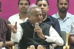 On PM's "Red Diary" Barb, Ashok Gehlot's "Red Tomatoes, Red Flag" Retort On PM's "Red Diary" Barb, Ashok Gehlot's "Red Tomatoes, Red Flag" Retort
