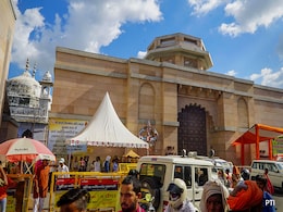 ज्ञानवापी परिसर पर ASI ने शुरू किया सर्वे, विवादित स्थल को लेकर हो सकते हैं बड़े खुलासे ज्ञानवापी परिसर पर ASI ने शुरू किया सर्वे, विवादित स्थल को लेकर हो सकते हैं बड़े खुलासे