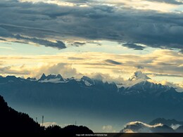 उत्तराखंड की ये टॉप 3 घाटियां रोमांच और आस्था का संगम हैं, इस गर्मी जरूर करें एक्सप्लोर, आंखों में बस जाएंगे यहां के नजारें उत्तराखंड की ये टॉप 3 घाटियां रोमांच और आस्था का संगम हैं, इस गर्मी जरूर करें एक्सप्लोर, आंखों में बस जाएंगे यहां के नजारें