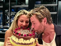 Chris Hemsworth Surprises Wife Elsa With Chocolate Vanilla Birthday Cake Chris Hemsworth Surprises Wife Elsa With Chocolate Vanilla Birthday Cake