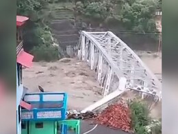 उत्तराखंड : भारी बारिश के चलते कुमाऊं मंडल में सभी पहाड़ी रास्तों पर रात में यातायात बंद