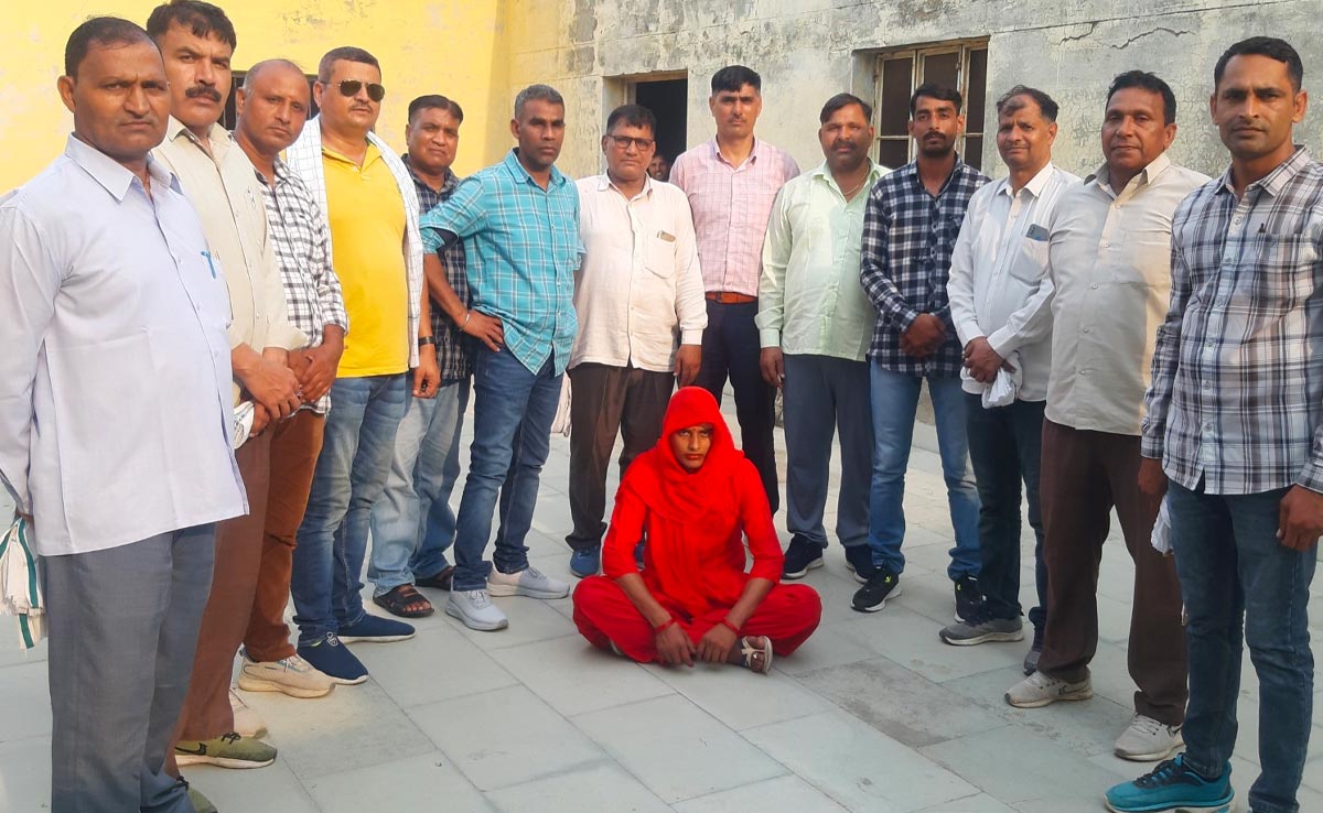 कुलदीप हत्याकांड : सलवार-सूट में UP भागने की फ़िराक में था आरोपी, पुलिस ने किया गिरफ्तार