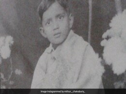 फुटबॉलर और राजनीति में आना था सपना लेकिन बन गए नक्सली, किस्मत ने लिया ऐसा मोड़ की बने बॉलीवुड सुपरस्टार, पहचाना क्या?  फुटबॉलर और राजनीति में आना था सपना लेकिन बन गए नक्सली, किस्मत ने लिया ऐसा मोड़ की बने बॉलीवुड सुपरस्टार, पहचाना क्या?