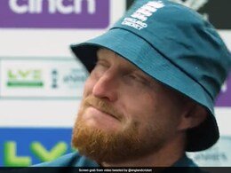 "Barbie 1-0 Oppenheimer": Mark Wood Gatecrashes Ben Stokes' Press Conference Ahead Of Ashes Finale With Hit Song. Video "Barbie 1-0 Oppenheimer": Mark Wood Gatecrashes Ben Stokes' Press Conference Ahead Of Ashes Finale With Hit Song. Video