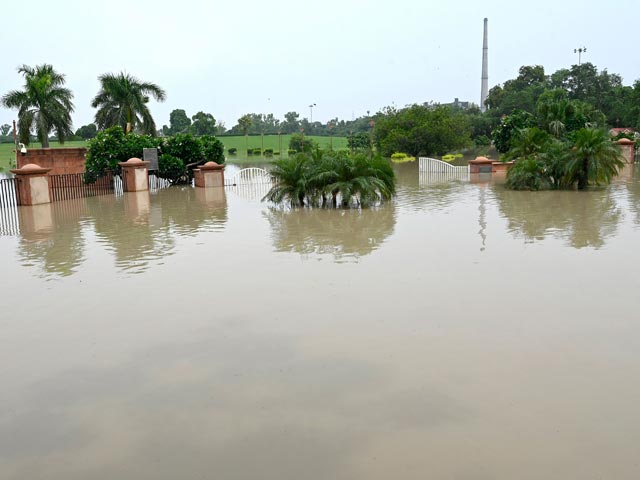 Drinking Water Crisis In Delhi After 3 Key Plants Shut