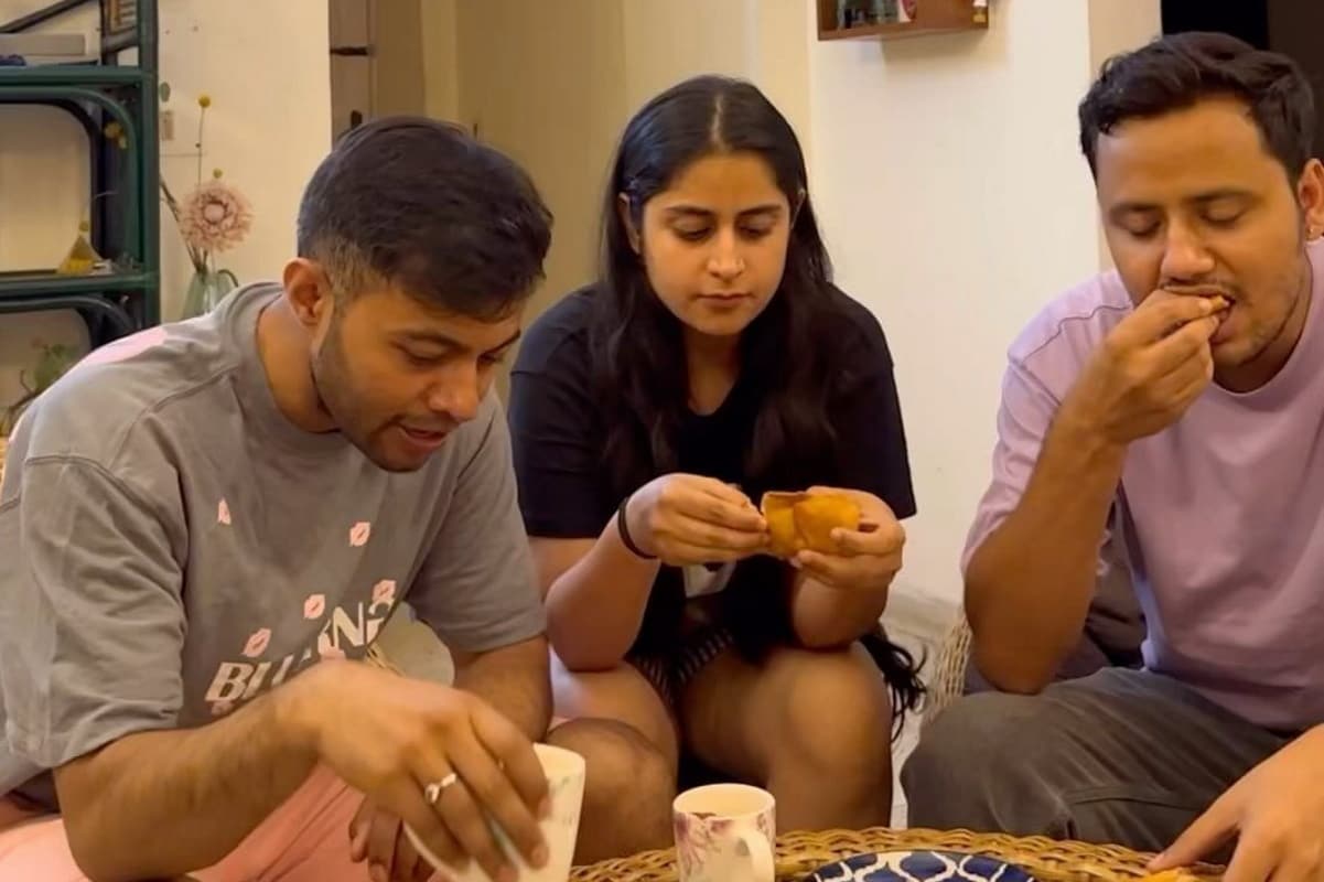 Samosa Shenanigans with Ankita Sahigal: Hilarious Conversation with Favorite Snack Samosa Shenanigans with Ankita Sahigal: Hilarious Conversation with Favorite Snack