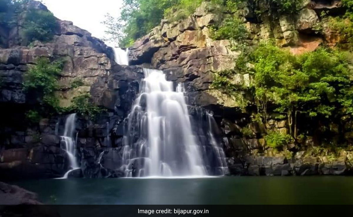बीजापुर: विकास के लिए जद्दोजहद कर रहा छत्तीसगढ़ का एक नक्सल प्रभावित जिला